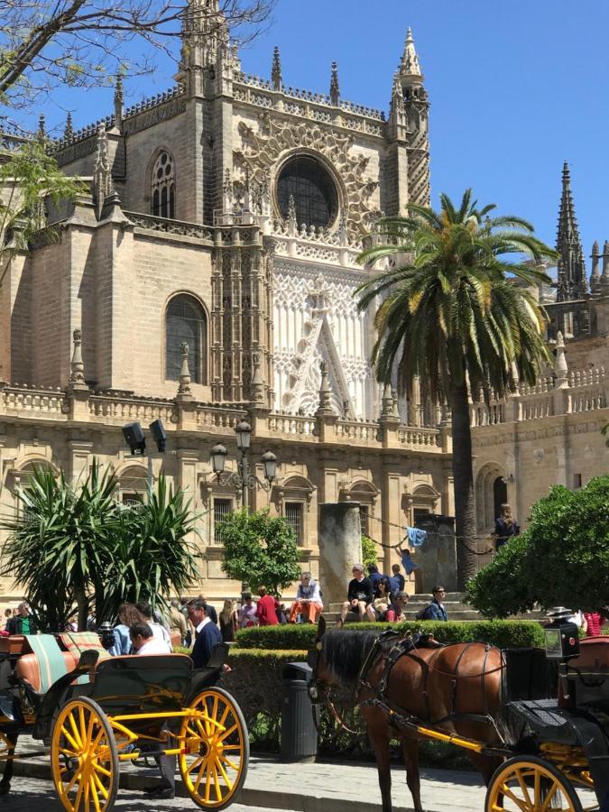 Su Hogar De Lujo En Sevilla Al Lado Del Gran Poder Exterior foto